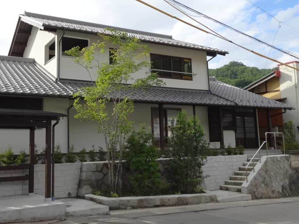植栽の配置（祝完成）