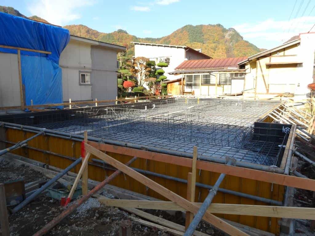 住宅の基礎と古材の再利用