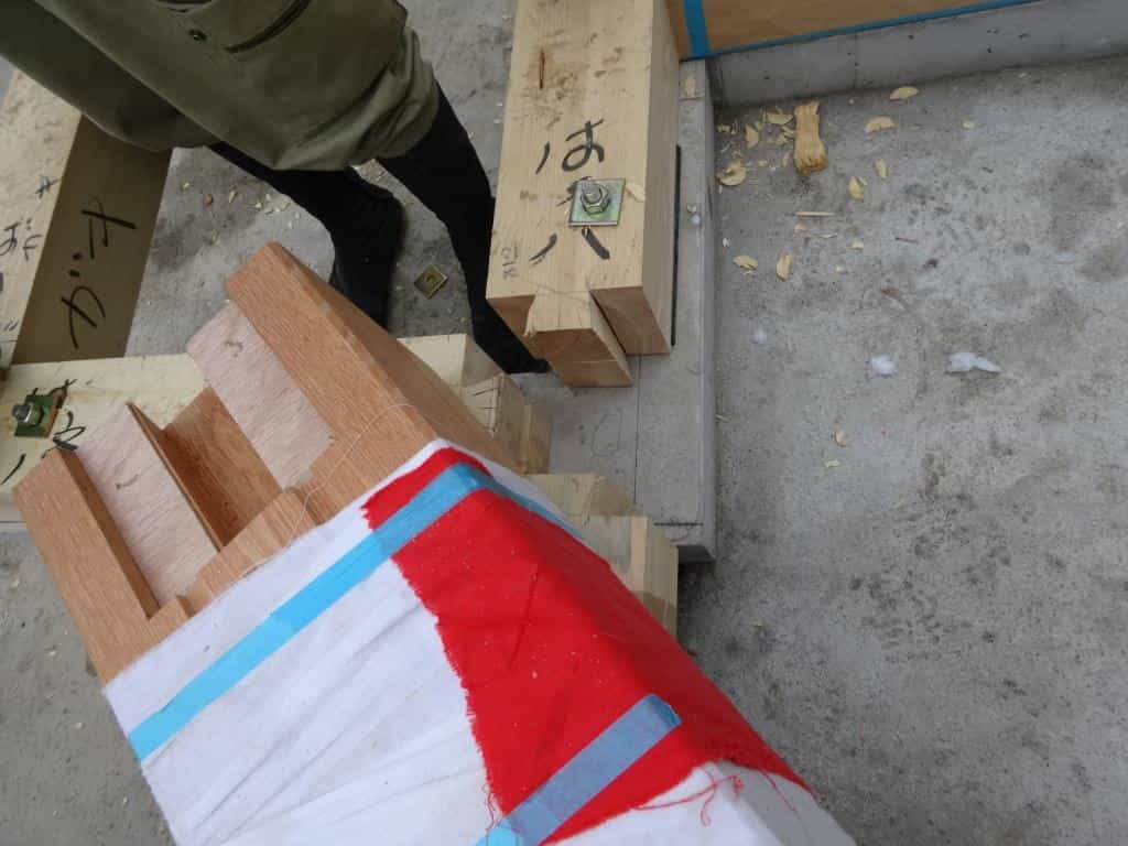 温泉街の上棟式