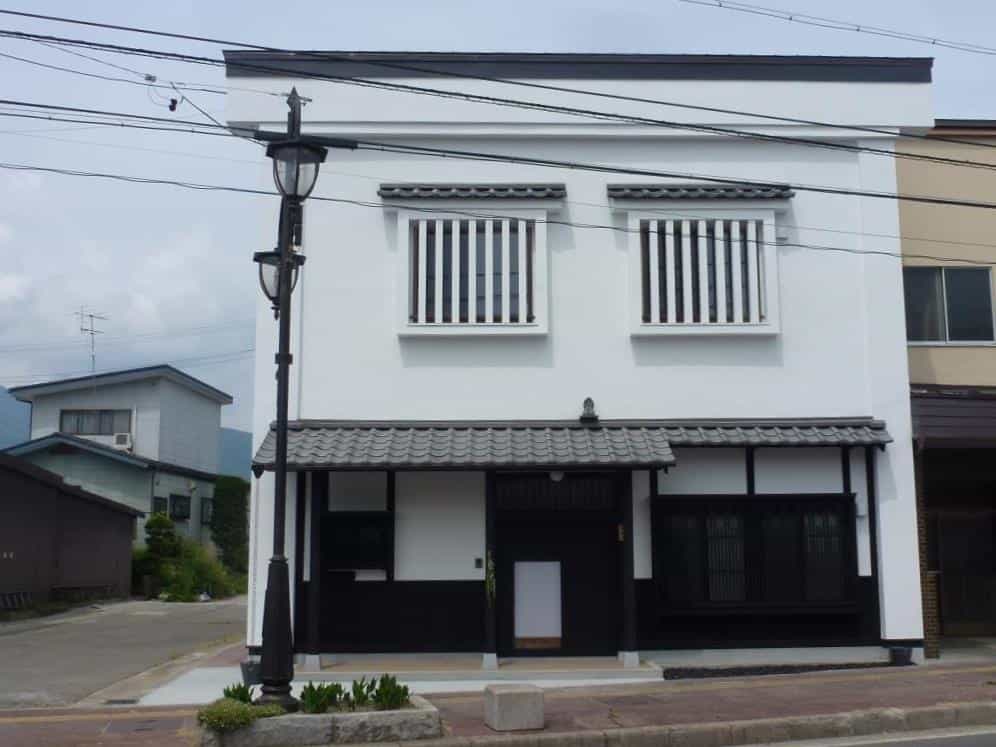 I邸正面