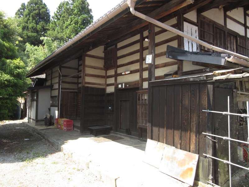朝日村外観