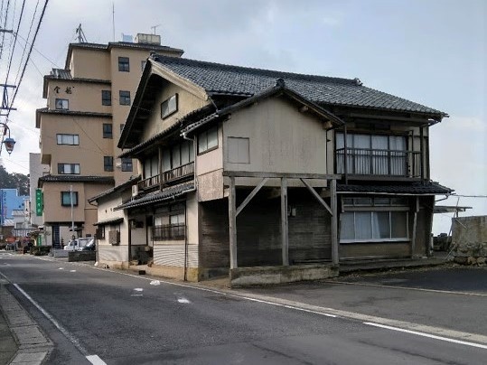 厨外観